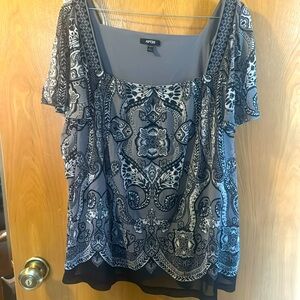 Apt 9 gray print blouse 1x
